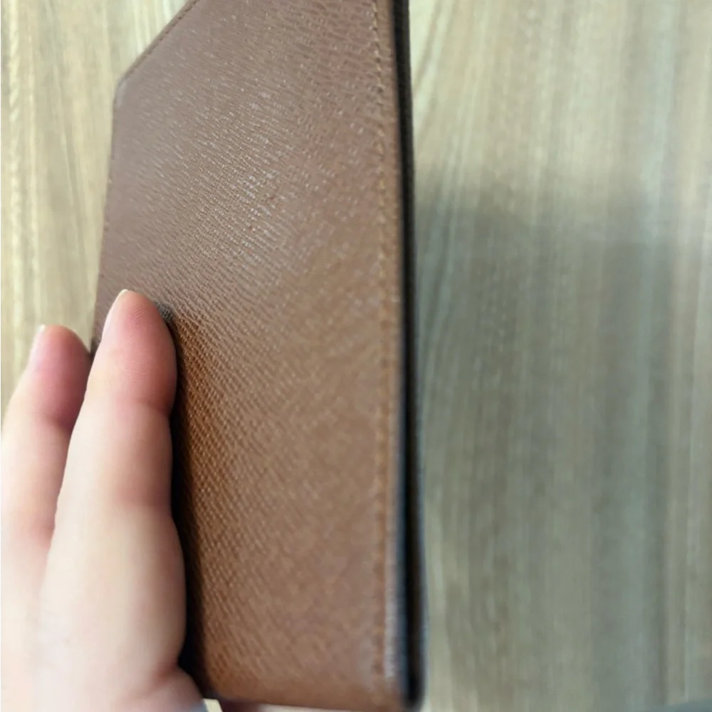 Authentic Louis Vuitton Tan Brown Textured Leather Card Wallet unisex